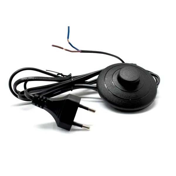 Шнур для электроприборов Oxion с ножным выключателем 1.8 м цвет черный