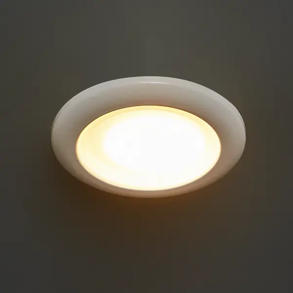 Спот встраиваемый влагозащищенный Inspire Auribail светодиодный под отверстие 70 мм цвет белый
